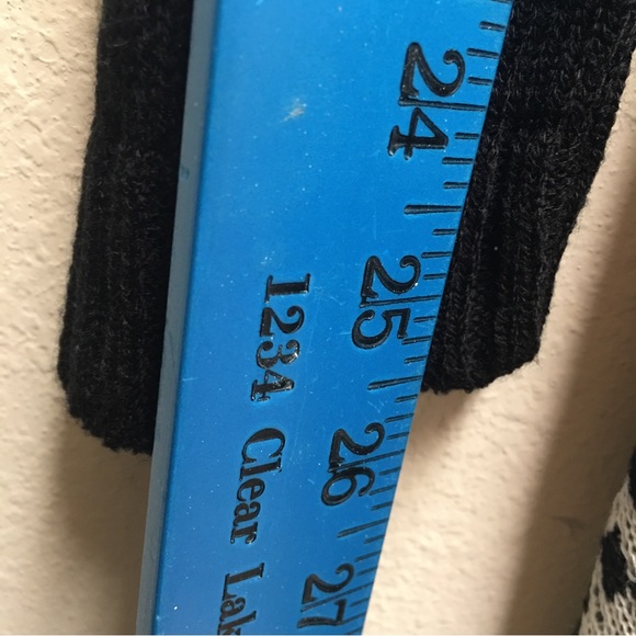 Canyon River Blues Sweater Black Open Front Cardigan Fringe Size Medium NWT - Picture 7 of 9